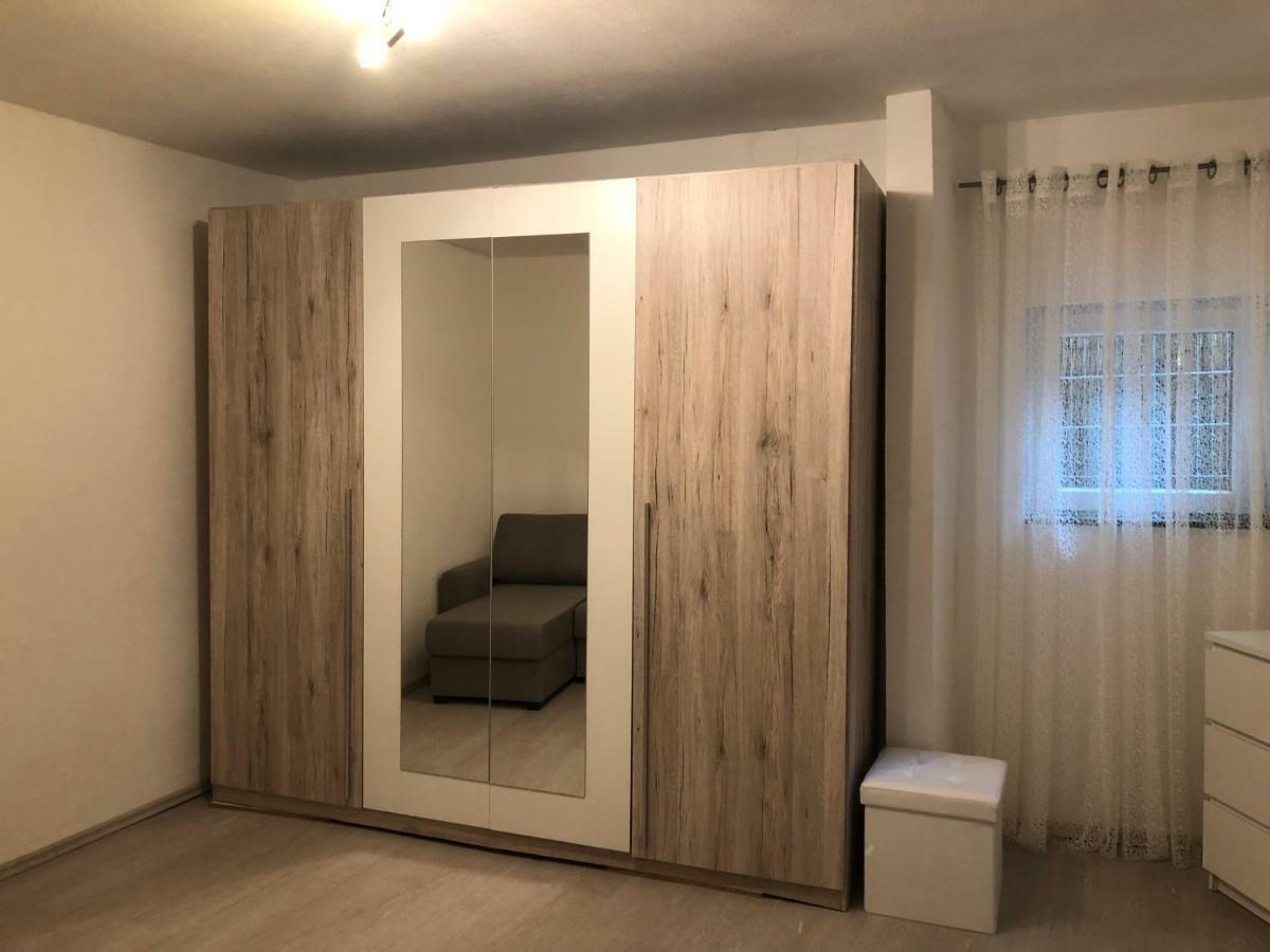 Ferienwohnung Beutelsbacherstrasse 12 Unterturkheim Stuttgart Luaran gambar