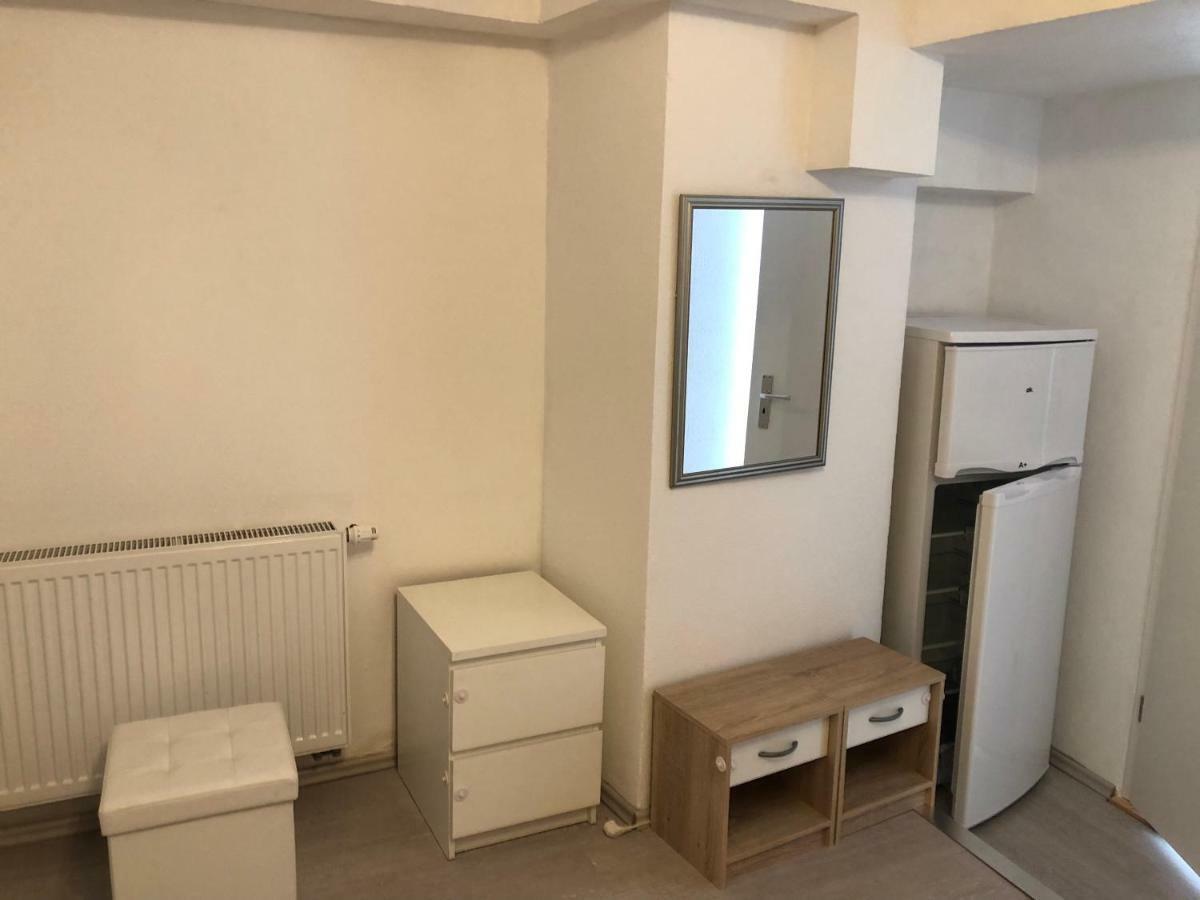 Ferienwohnung Beutelsbacherstrasse 12 Unterturkheim Stuttgart Luaran gambar