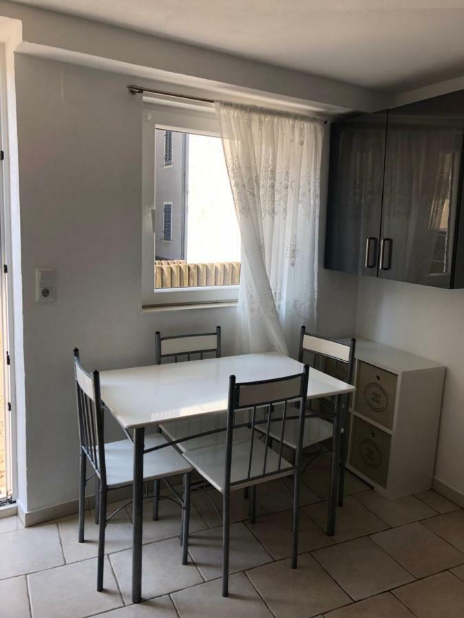 Ferienwohnung Beutelsbacherstrasse 12 Unterturkheim Stuttgart Luaran gambar